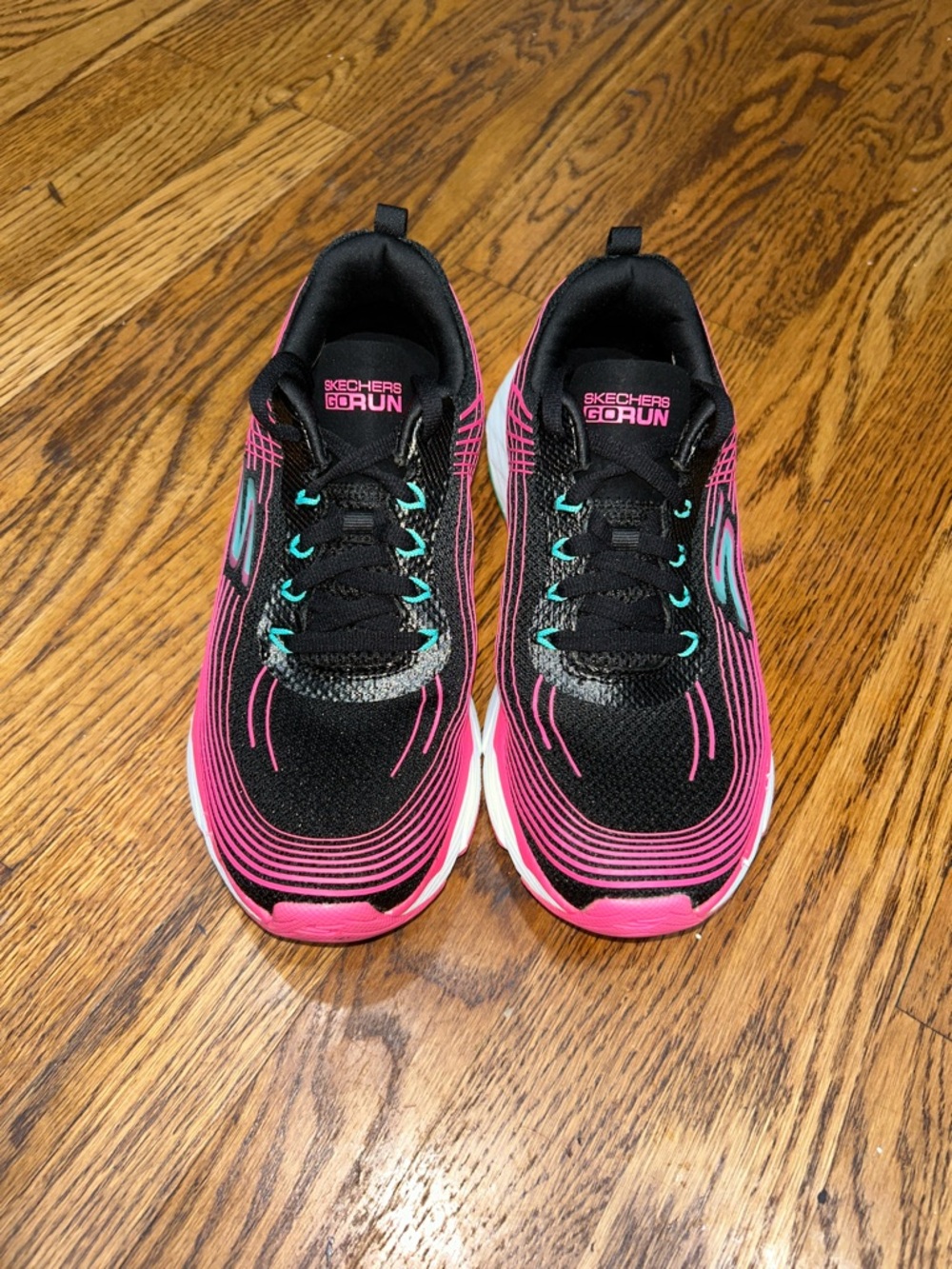 Skechers Women's GoRun Black & Pink Athletic Running Sneakers - Picture 2 of 8